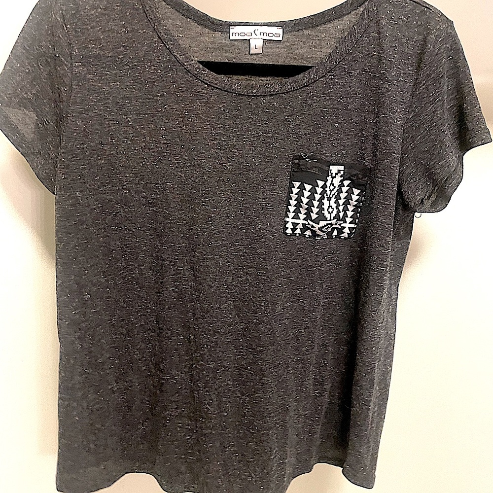 Black cotton t-shirt